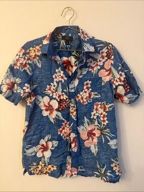 Club Room Blue Floral Camp Collar Button-Down Shirt